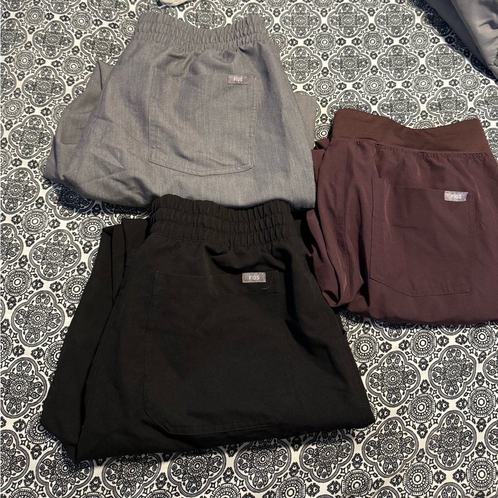 XL FIGS Joggers Pants
